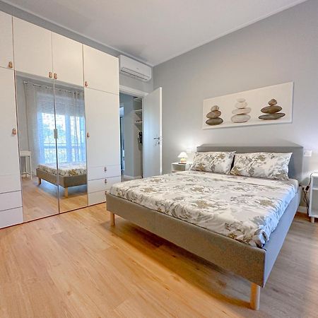 Torre 24 - Luxury Naviglio Suite Milaan Buitenkant foto