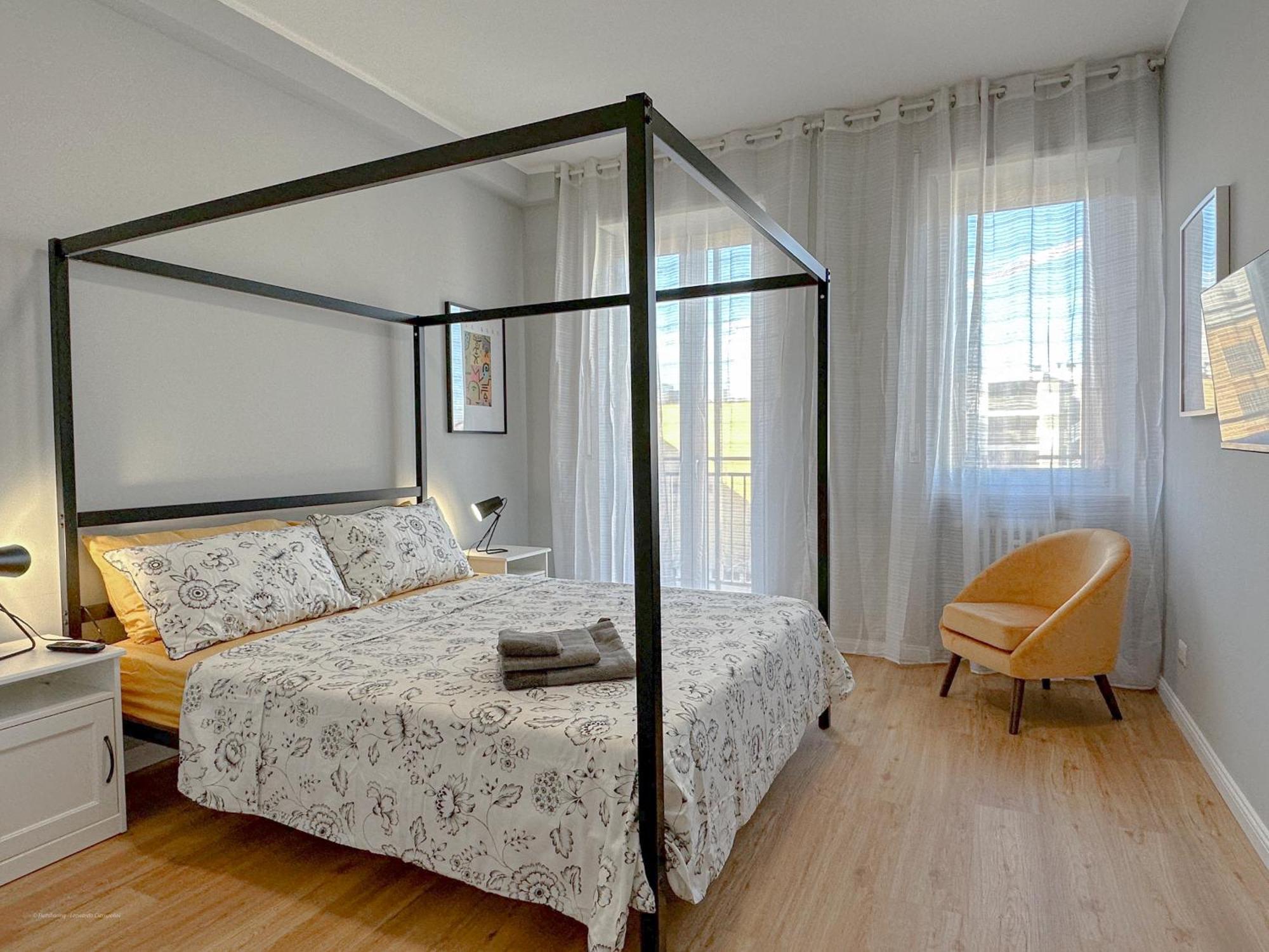 Torre 24 - Luxury Naviglio Suite Milaan Buitenkant foto
